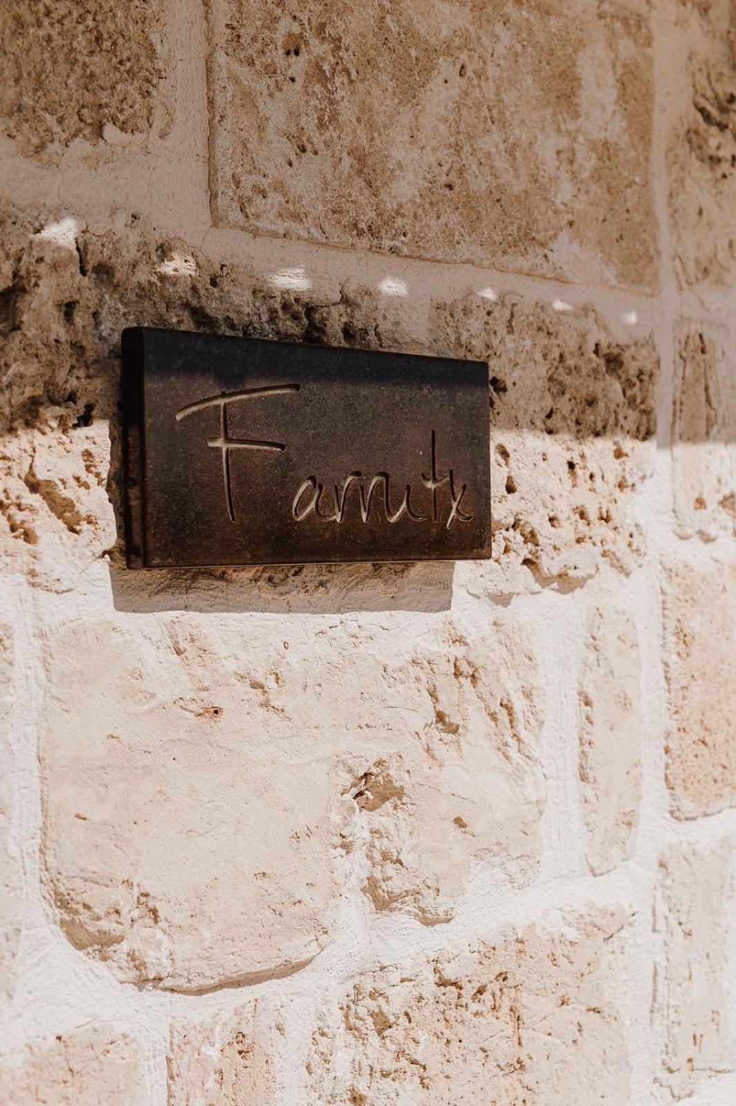 Sa Talaia Blanca Farm stay *